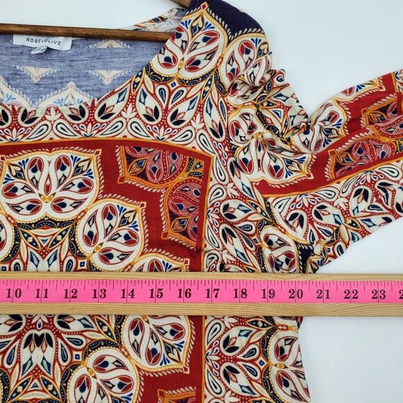 Rose + Olive Womens 3/4 Sleeve Scoop Neck Knit Top Blouse Plus Size 1X Red Blue - Picture 14 of 15